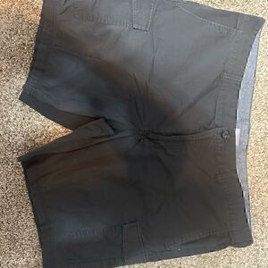 Columbia Mens Size 42 Dark Gray Cargo Shorts